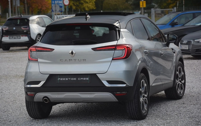 Renault Captur cena 69700 przebieg: 17530, rok produkcji 2021 z Krośniewice małe 254